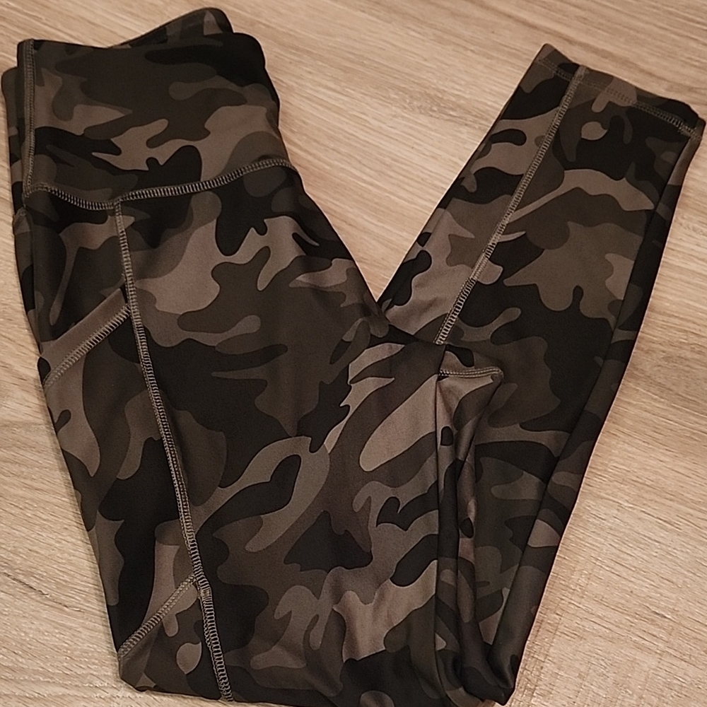 Marika Camo Activewear Leggings